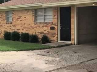 1630 58th St APT B, Lubbock, TX 79412