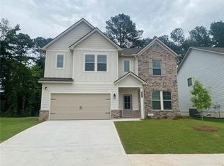 4090 Diane Ln, Fayetteville, GA 30214
