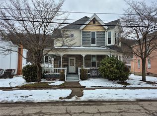 902 2nd Ave, New Cumberland, WV