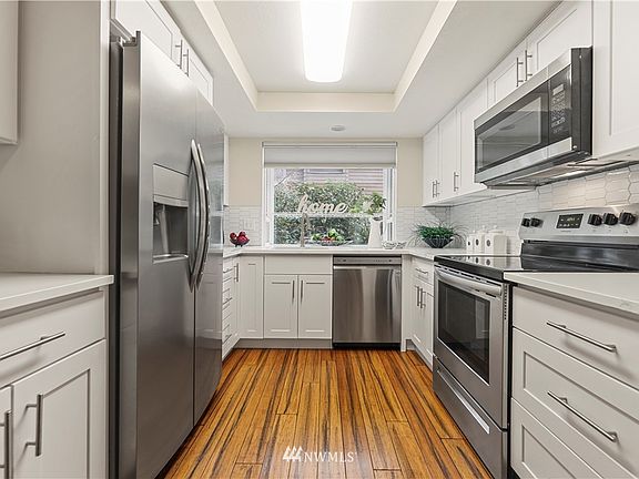 5th image of 11416 NE 128th Street #72