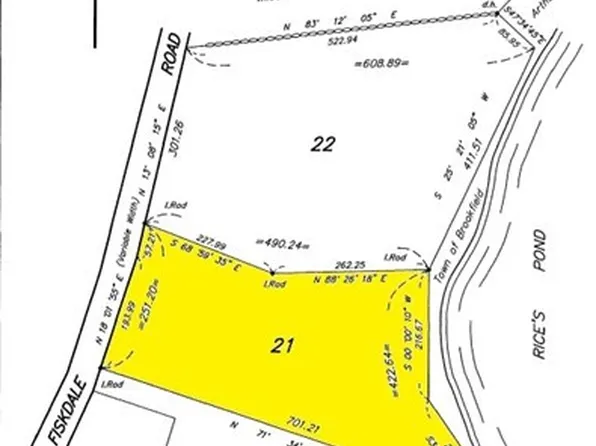 52 Fiskdale Rd, Brookfield, MA 01506