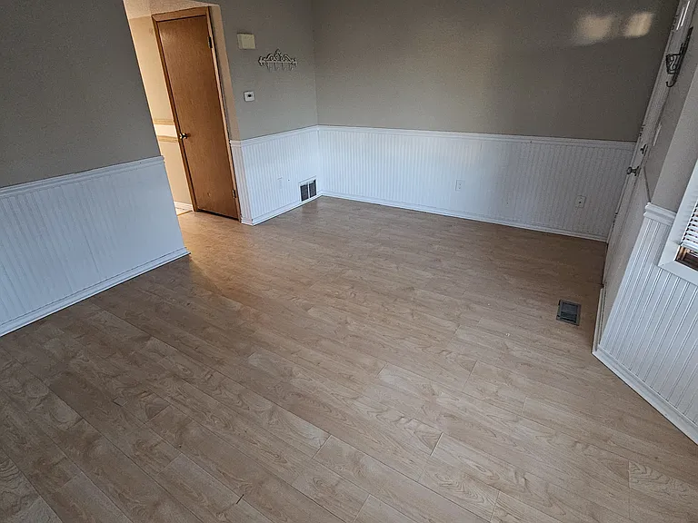 103 College Ct #D — Photo 19