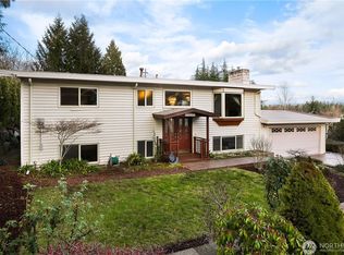 15638 SE 24th St, Bellevue, WA 98008