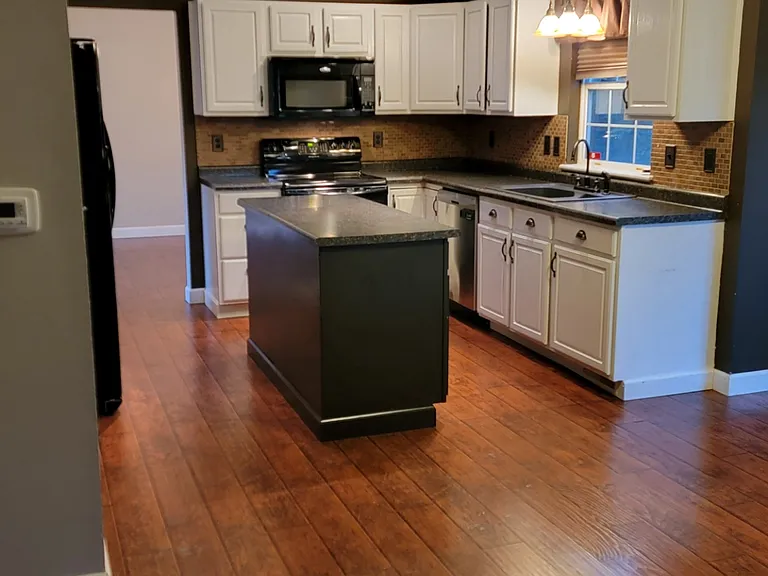 1628 Fox Trail Dr NE — Photo 12