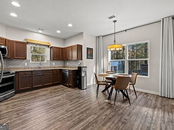 2nd image of 75 Homer Johnson Rd