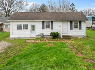 11368 Homestead Ave NE, Alliance, OH