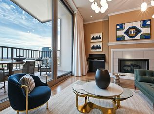200 N Jefferson St APT 2310, Chicago, IL 60661