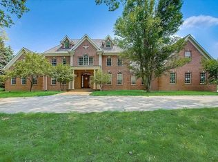 2222 Cuhlman Rd, McHenry, IL 60051