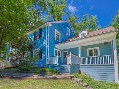 4 N Ravine Road, Great Neck, NY, 11023
