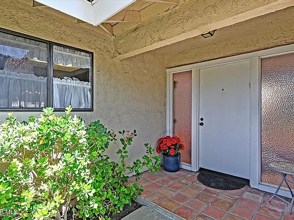3rd image of 1255 Clippers Cir