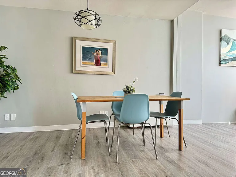 215 Piedmont Ave NE #807 — Photo 5