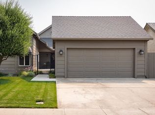 3824 Cougar Pl, Modesto, CA 95356