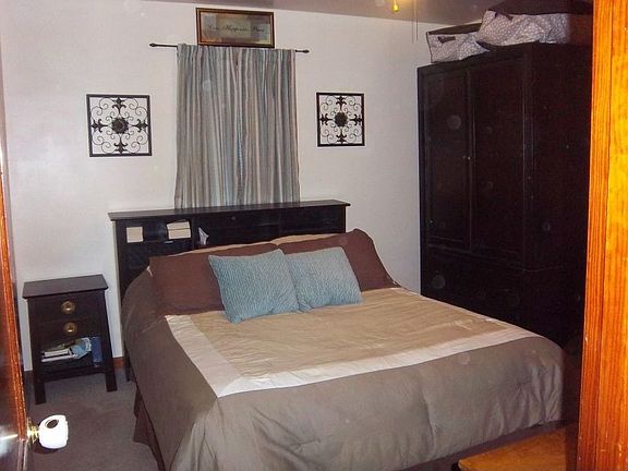 4th image of 67483 Warnock Saint Clairsvi Rd
