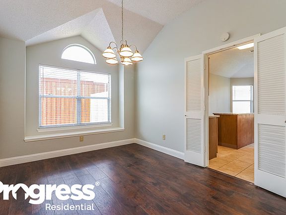 4th image of 941 McGehee Ave