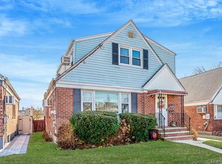 34 Meyer Avenue, Valley Stream, NY 11580