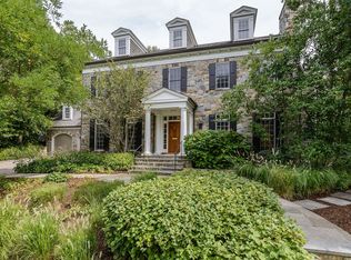 6615 Radnor Rd, Bethesda, MD 20817