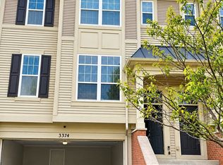3374 Bradbury Cir, Aurora, IL 60504