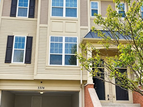 3374 Bradbury Cir