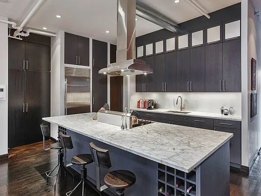 Sold by Sotheby's International Realty | media 20