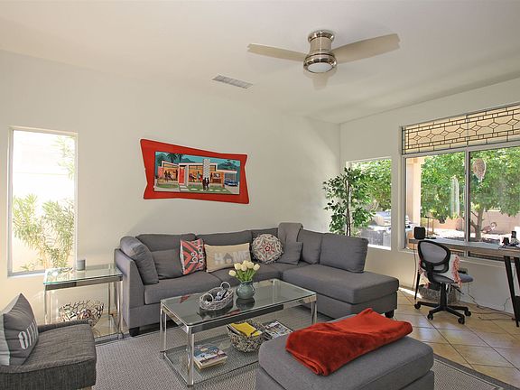 4th image of 78371 Desert Willow Dr