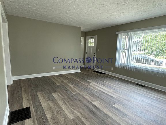 4th image of 1012 Liberty Rd