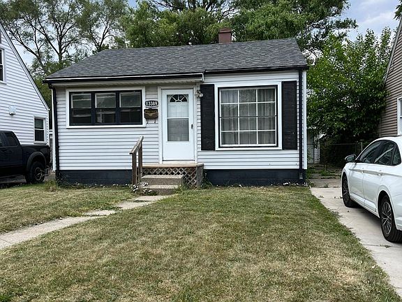 2nd image of 13389 Sherman Ave