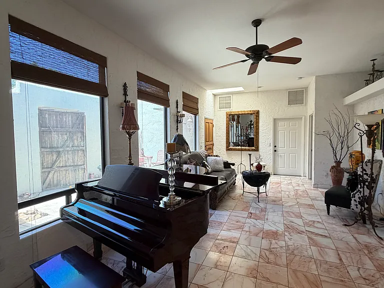 3750 Canyon Cove Dr — Photo 20