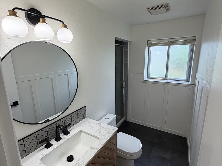 3235 W Malad St — Photo 5