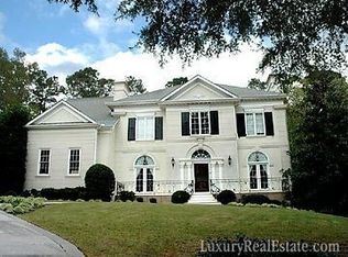 5625 Cross Gate Dr, Sandy Springs, GA 30327