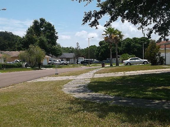 5th image of 10711 Tabor Dr