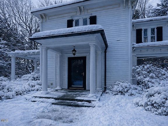 5th image of 45 Locust Street