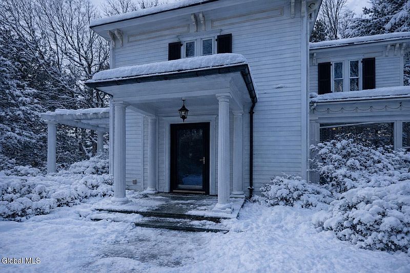 5th image of 45 Locust Street
