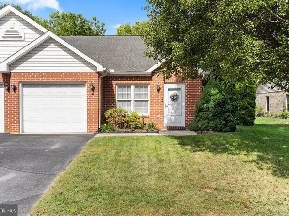 14054 Sweet Vale Dr, Hagerstown, MD 21742