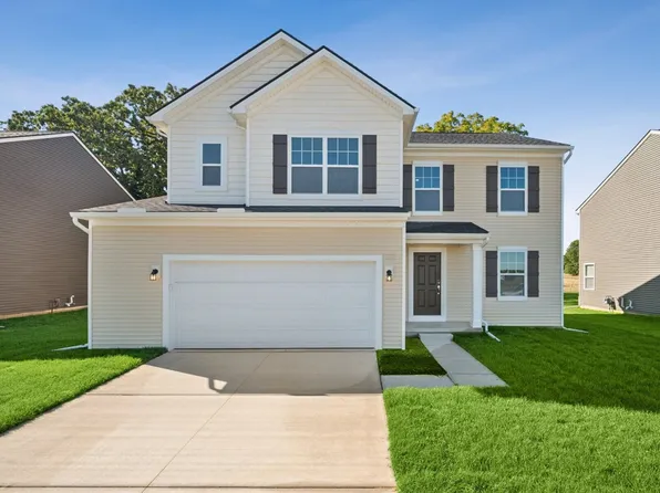 660 Countryside Dr, Chelsea, MI 48118