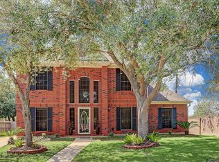 13802 Viewfield Ct, Houston, TX 77059