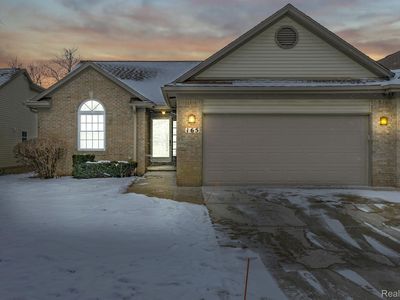 165 Winding Brk, Walled Lake, MI, 48390