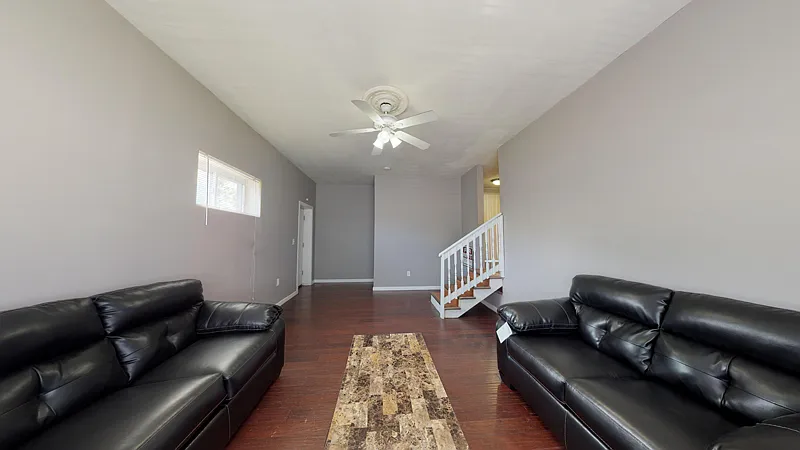 1014 E Colvin - 1 — Photo 2