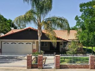 7856 Berry Rd, Bakersfield, CA 93307