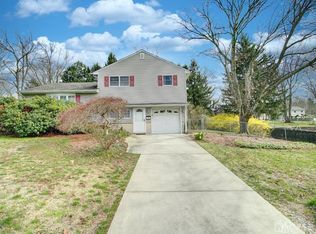 12 Valiant Rd, East Brunswick, NJ 08816