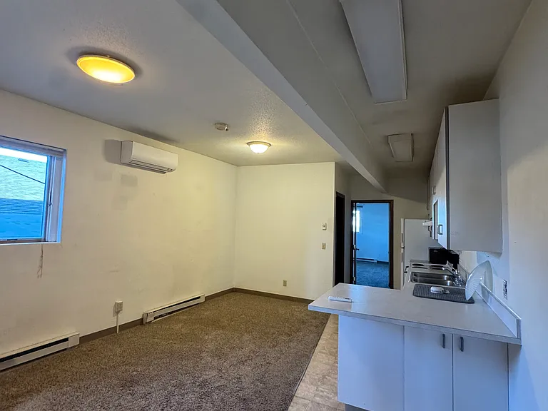 26 Main St N #4 — Photo 2