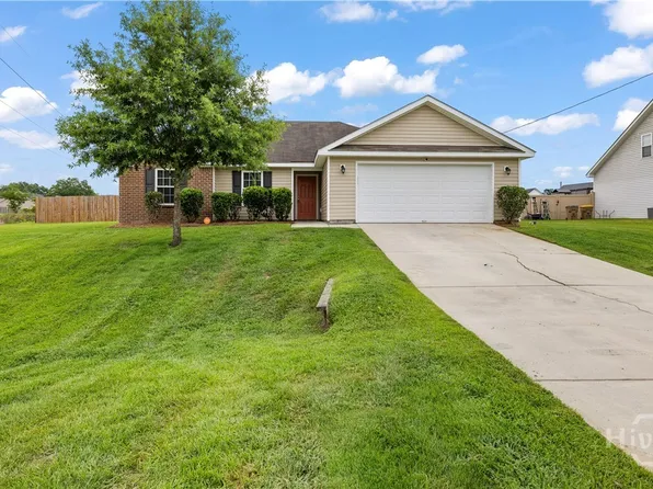 180 Bonnie Circle, Ellabell, GA 31308