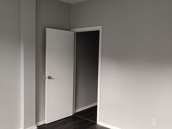 5th image of 68 Putnam Hts #2E