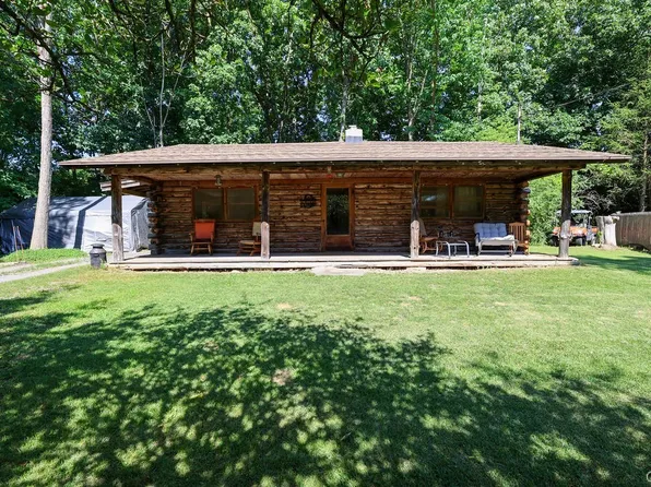 4090 Old Kennedy Rd, Nedrow, NY 13120