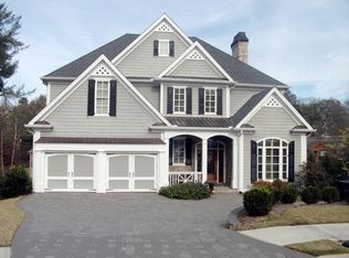 330 Vinings Walk NW, Gainesville, GA