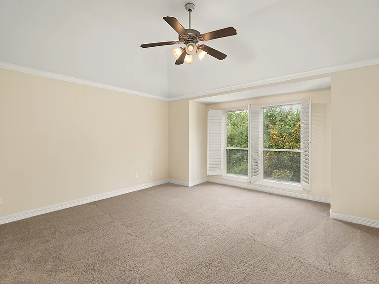 4230 Holland Ave — Photo 22