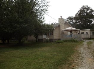 463 Holly Springs Rd, Carrollton, GA 30117