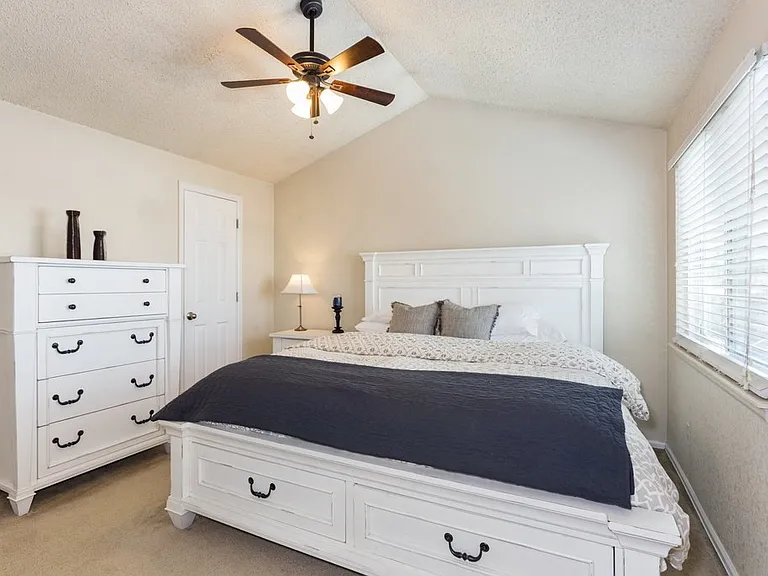 4955 S Flanders Ct — Photo 14