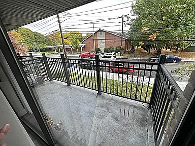 24 Whites Ave #1 — Photo 8