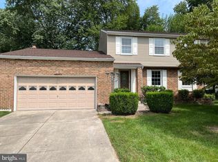 15 Tulip Tree Ct, Baltimore, MD 21221
