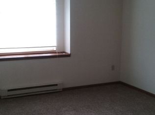500 W Juneau St APT F, Hustisford, WI 53034